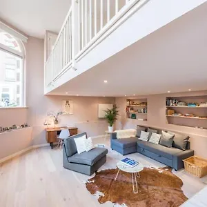 Hip Split Level On The Ground Floor Amsterdam