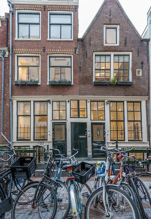 Luxury Flower Market Apartment Amsterdam 0*,  Netherlands